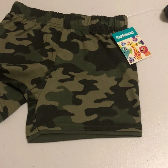2 Garanimals Shorts 18 Months - Picture 6 of 12